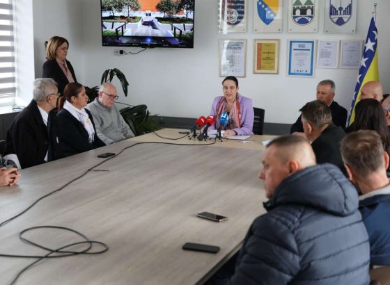 Novo Sarajevo dobija spomenik šehidima i poginulim borcima, potpisan ugovor od 1,42 miliona KM