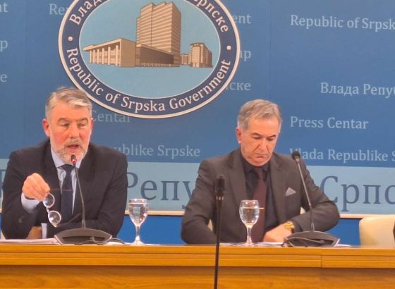 Zdravstveni radnici u RS-u traže povećanje plata od 40 odsto, Vlada nudi 5 odsto i dodatak od 250 KM