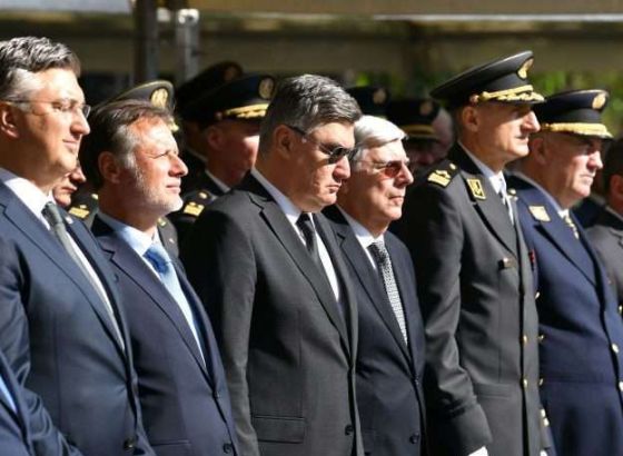 Hrvatska: Milanović i Plenković čestitali Ramazanski bajram