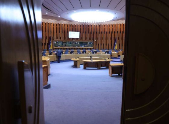 Danas hitna sjednica Doma naroda PSBiH, na dnevnom redu zakoni o VSTV-u i Sudu BiH