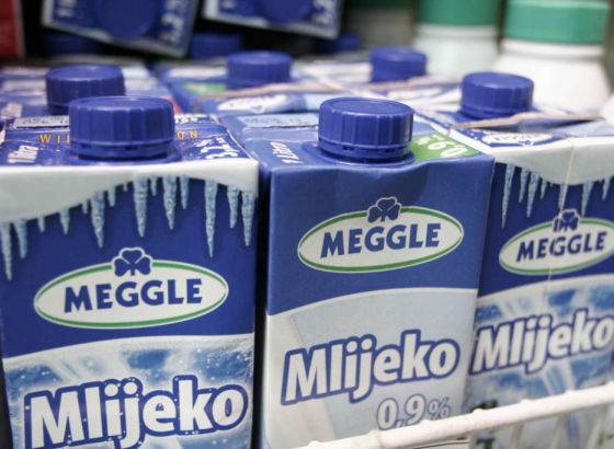 Udruženje poljoprivrednika FBiH - Blokade granica ugrožavaju mliječnu industriju BiH