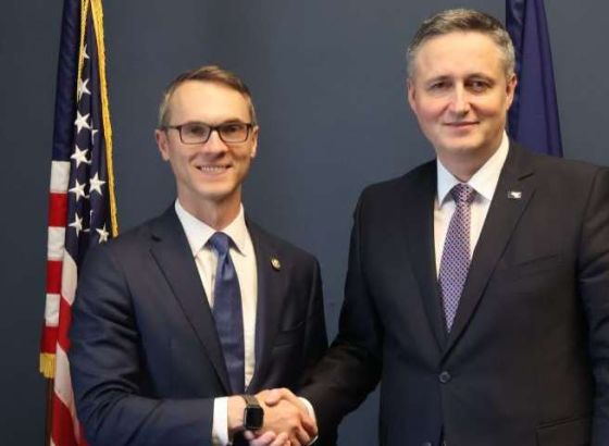 Bećirović s kongresmenima Walkinshawom i Schneiderom: BiH opredjeljena za čanstvo u NATO-u i EU