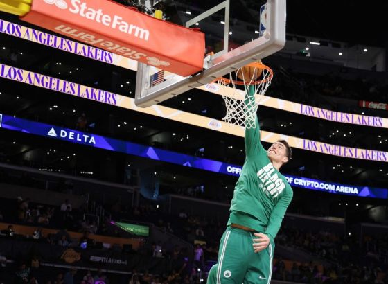Boston savladao aktuelne prvake, solidna partija Luke Garze
