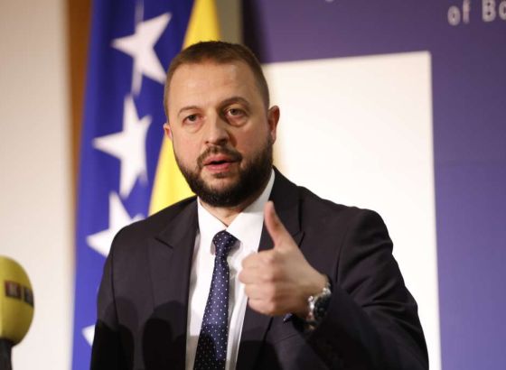 Nešković: Ukidanje akciza bila bi privremena mjera