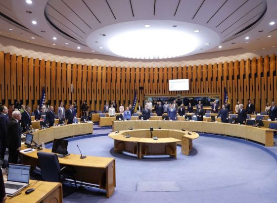 Dom naroda PSBiH danas o zakonima o akcizama, VSTV-u, Sudu BiH, ograničavanju raspolaganja imovinom