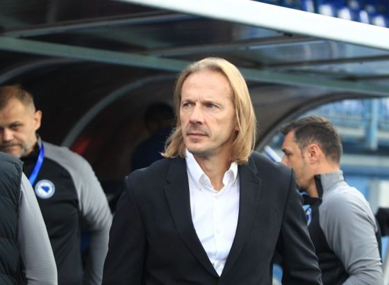Krunić i Razdrh odredili početne postave za utakmicu na Grbavici