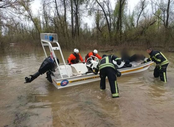 Iz Save spašeno 30 osoba, zasad nema informacija o mrtvim osobama