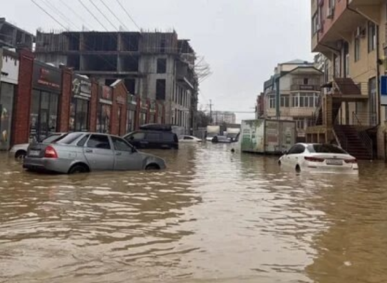 Dvoje poginulih, a hiljade je ostalo bez domova nakon poplava u ruskoj republici Dagestan