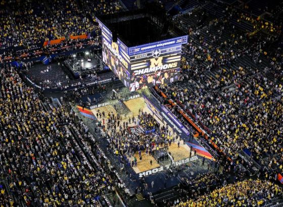 Michigan u spektaklu pred 70.000 gledalaca osvojio NCAA titulu