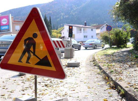 Kraći zastoji saobraćaja na pojedinim putnim dionicama zbog sanacionih radova