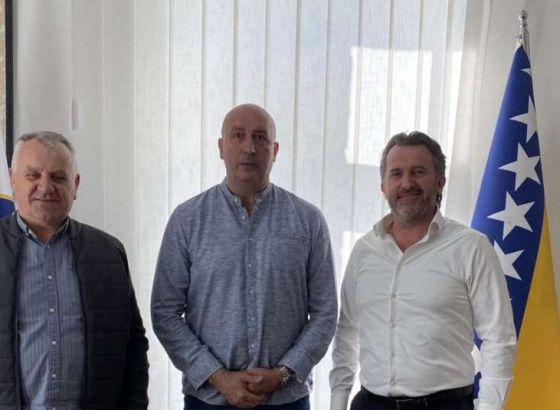 Na bazenu Otoka počinje projekt rehabilitacije branitelja, RVI i bivših logoraša
