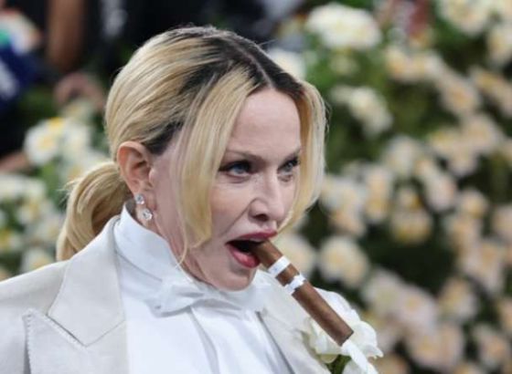 Madonna nudi nagradu za povratak vintage kostima izgubljenog na Coachelli