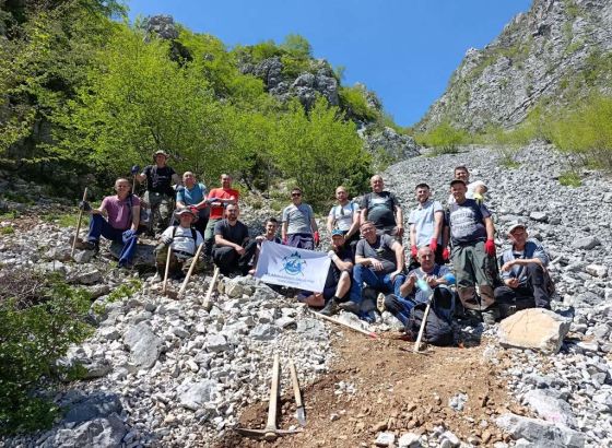 Volonteri Planinarskog društva „Drežnica“ uredili planinarsku stazu prema izletištu Javorak