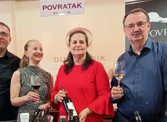 Zenički salon vina i gastronomije 'Vinozeus' okupio vinare iz pet država regiona