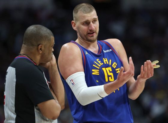NBA žestoko kaznila Nikolu Jokića i Juliusa Randlea
