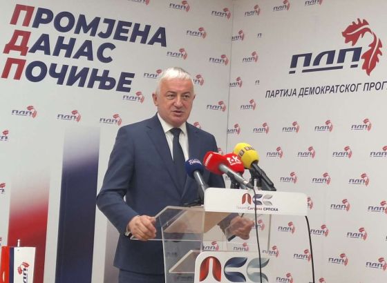 Borenović predložio uvođenje zatvora do tri godine za promovisanje ustaških simbola u BiH