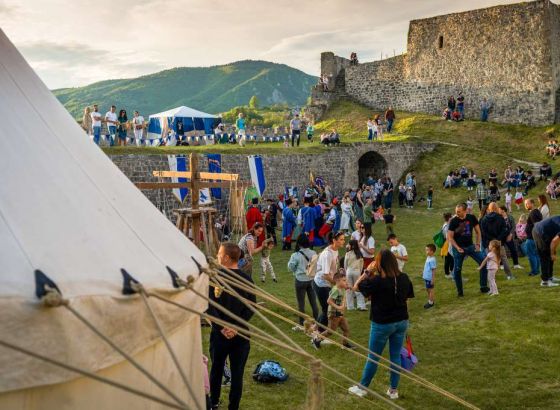 Dani srednjovjekovlja u Jajcu: Krunidba, radionice i povijesni prikazi u središtu programa