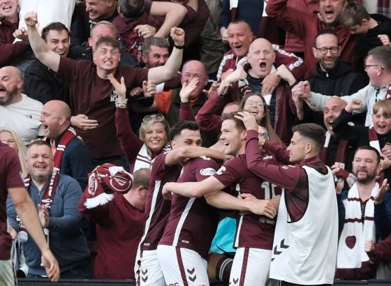 Hearts slavio u derbiju, sve je bliže prekidu 41-godišnje dominacije Celtica i Rangersa