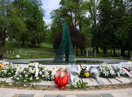 U KS danas Dan žalosti u znak sjećanja na 1.601 ubijeno dijete opkoljenog Sarajeva