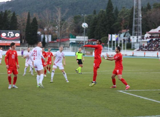 Zrinjski lovi četvrti, Velež svoj drugi trofej Kupa BiH