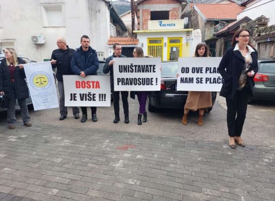 Sindikata državnih službenika i namještenika HNŽ-a prijeti štrajkom