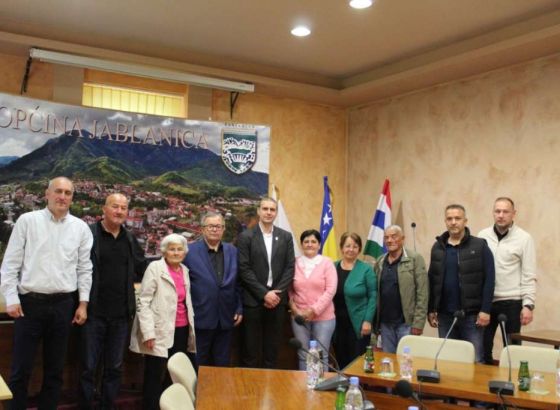 Merhamet Bihać pokreće akciju pomoći za porodice bez domova