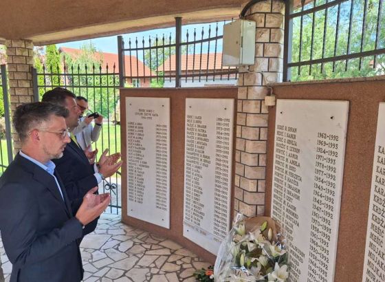 Hurtić u Grapskoj kod Doboja - Sjećanje na 10. maj 1992.