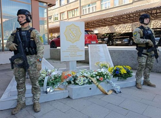 Povodom Dana policije ZDK odata počast u ratu poginulim policajcima u odbrani domovine BiH