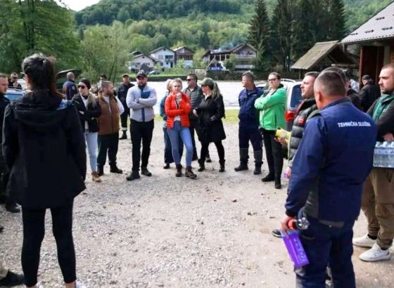 Akcija čišćenja povodom Dana rijeke Une okupila građane i volontere u Nacionalnom parku Una