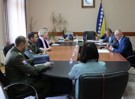 Helez s ambasadoricom Češke Republike u BiH razgovarao o saradnji u oblasti odbrane i sigurnosti