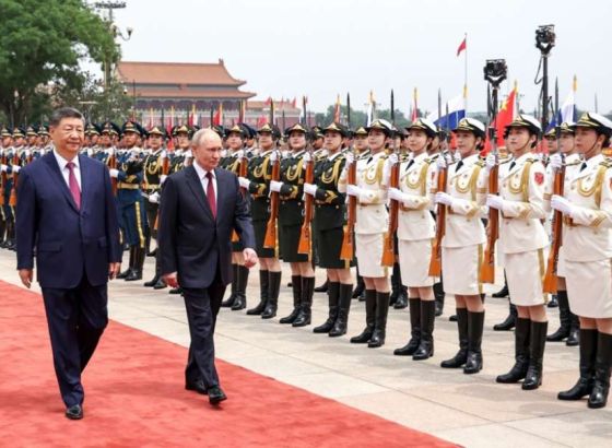 Putin u Pekingu: Crveni tepih, razgovori sa Xi-jem i nova strateška partnerstva