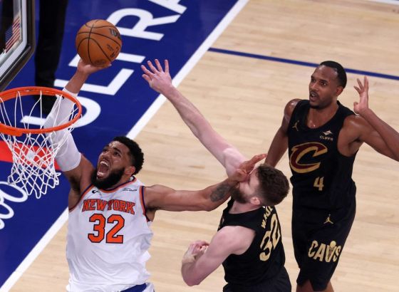 New York se vratio iz minusa od 22 poena razlike i pobijedio Cleveland u produžetku