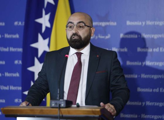 Hasanović: Amidžić vrijeđanjem Bošnjaka prikriva ekonomski haos u RS-u, tražim izvinjenje