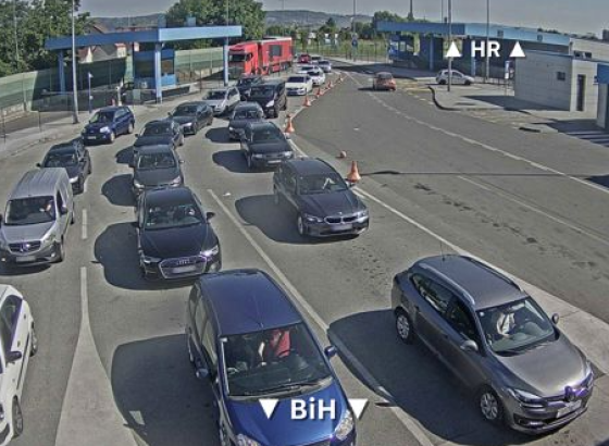 VIJESTI IZ BIHAMK-a: Na graničnim prelazima putnička vozila ne čekaju duže od 30 minuta