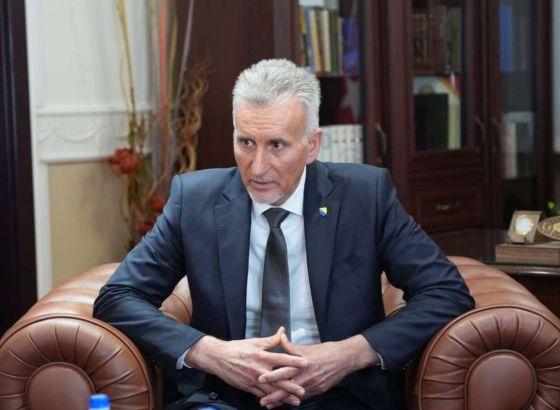 Ademović: Probosanske stanke moraju preći iz verbalnog u institucionalni patriotizam