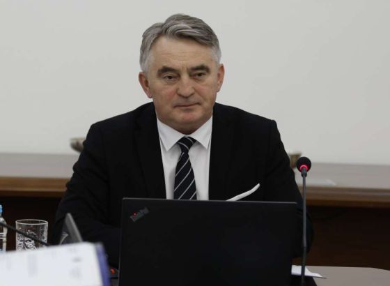 Komšić: Neka Kurban-bajram dodatno učvrsti veze među porodicama, prijateljima i komšijama