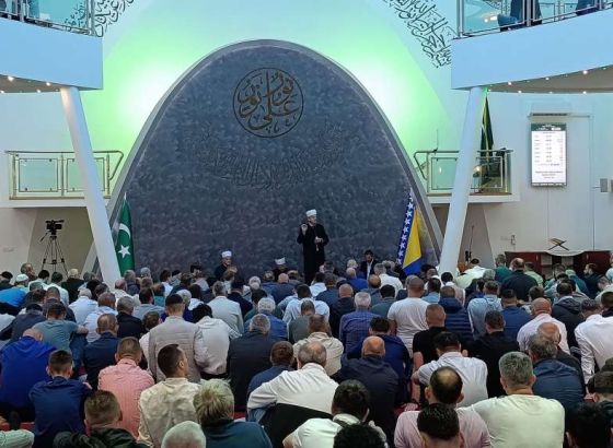 Kurban-bajram obilježen širom USK, centralna svečanost održana u Gradskoj džamiji
