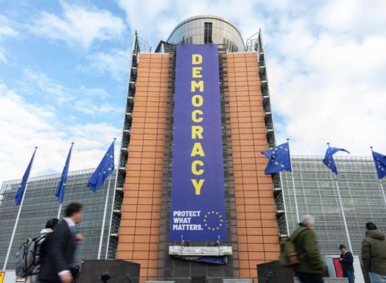 EU isplaćuje skoro 2,8 milijardi eura za podršku Ukrajini