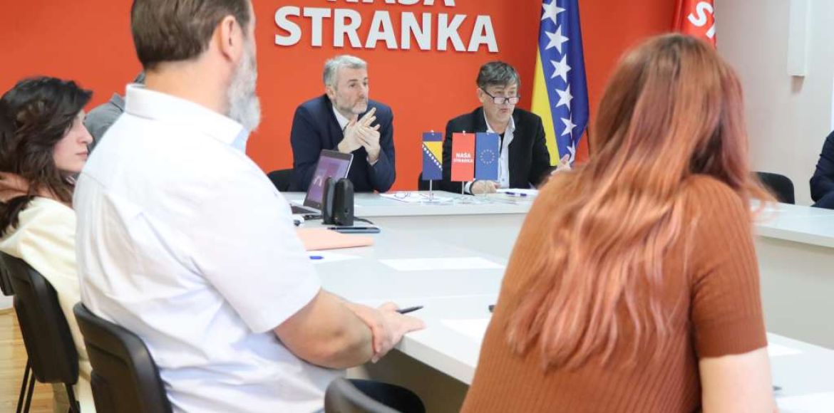 Naša stranka: SDA i HDZ pod krinkom relaksacije odnosa grade etnički podijeljenu državu