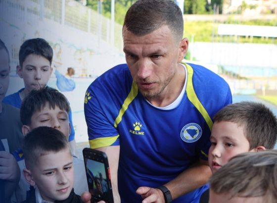 Od opsade Sarajeva do Mundijala: Edin Džeko uputio emotivno pismo djeci Bosne i Hercegovine