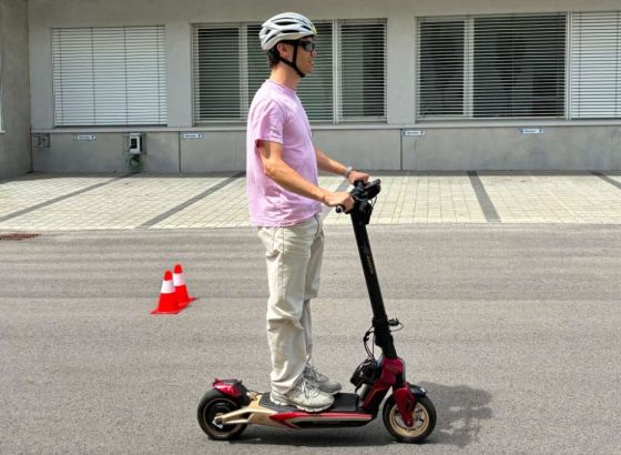 Inteligentni kočioni sistem mogao bi učiniti e-romobile sigurnijim