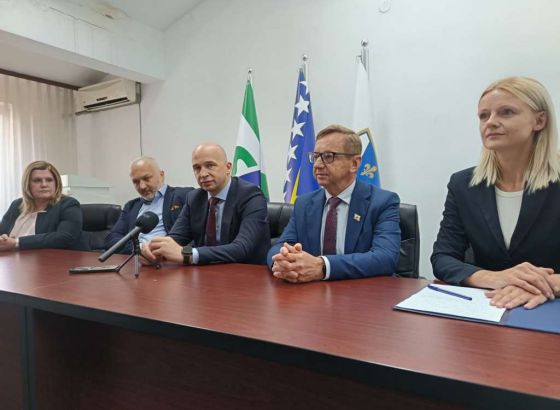 Zastupnik u Skupštini ZDK Harun Čolić predstavljen kao novi član SDA Zenica