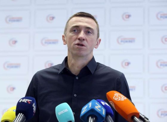 Penava iz Hrvatske: Suština naše rezolucije je zaustaviti preglasavanje Hrvata u Bosni i Hercegovini