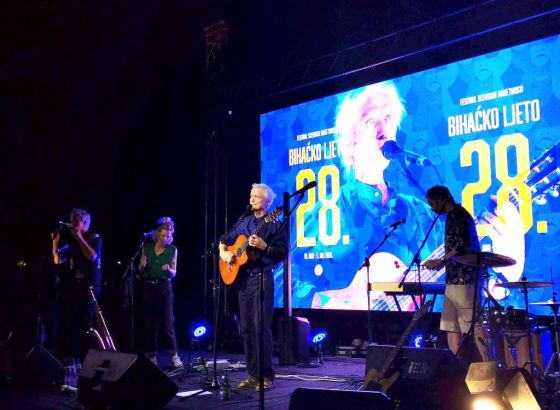 Koncertom Darka Rundeka otvoreno 28. Bihaćko ljeto