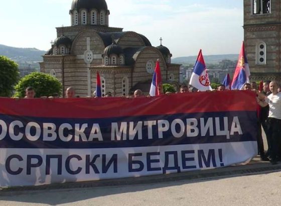 Stotine Srba s Kosova na putu za Kraljevo i Beograd kako bi podržali Vučića