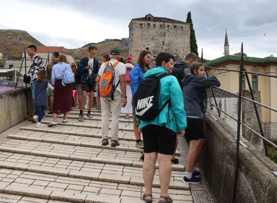 U BiH jutros oblačno vrijeme, u drugom dijelu dana lokalni pljuskovi i grmljavina širom zemlje