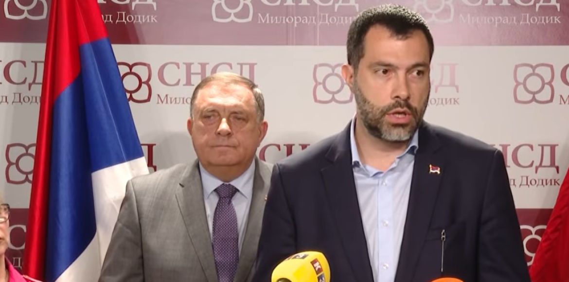 I TATA BI, SINE: Igor Dodik predvodi listu SNSD-a