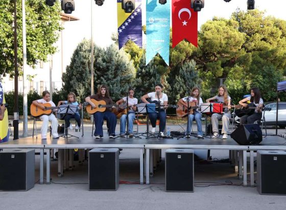 Večer ispunjena muzikom i tradicijom u okviru Mostarskog ljeta