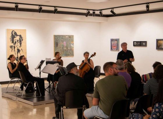Održan koncert SA Sinfoniette u okviru izložbe Vezane ruke/Tied Hands