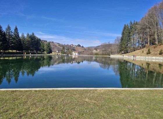 U BiH sutra se očekuje sunčano vrijeme, temperature od 25 do 31, na jugu do 35 stepeni
